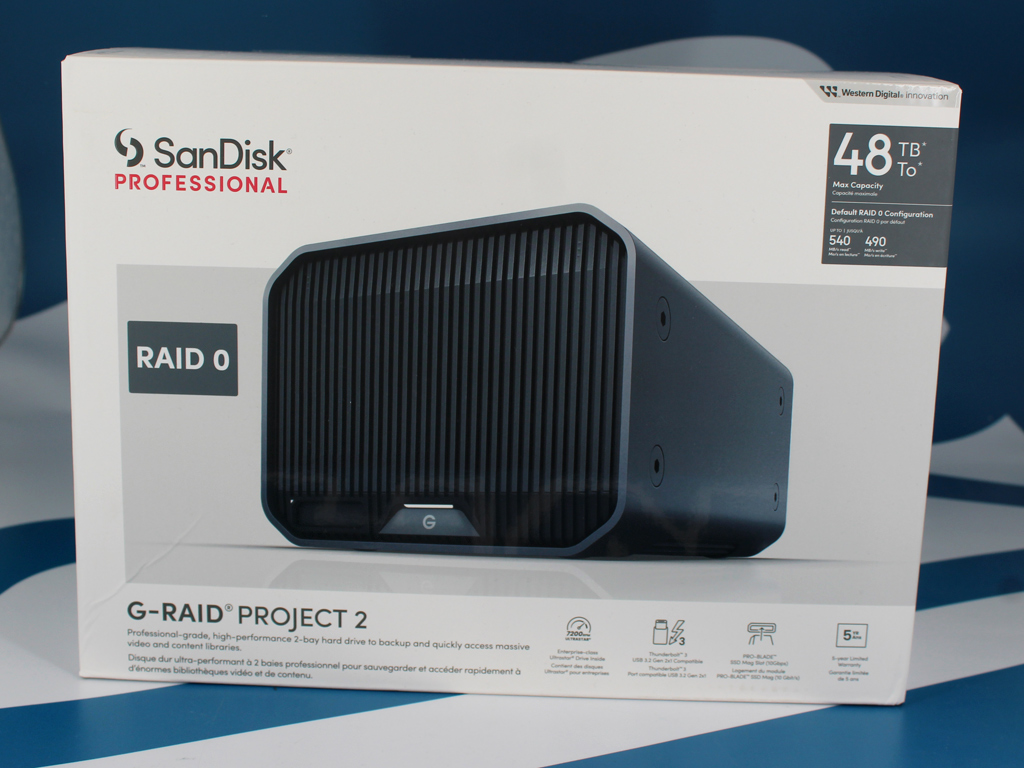 Die Verpackung des G-RAID Laufwerks.