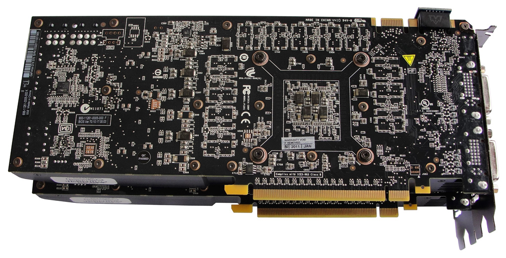 Die Club 3D GeForce GTX 570 von der Unterseite.