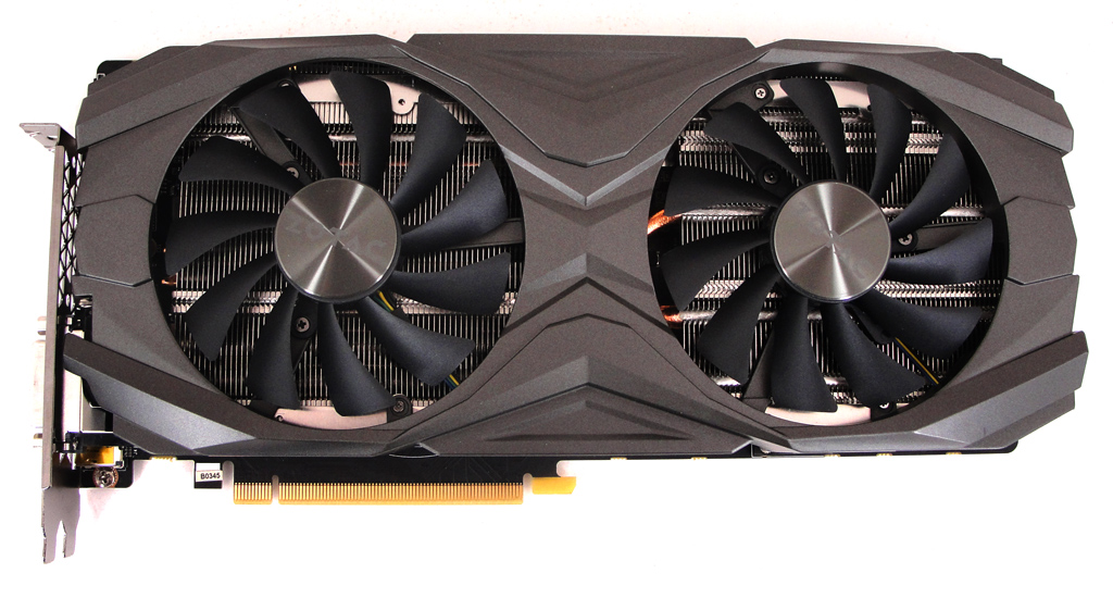 Die GTX 1080 Ti AMP Edition geht als Custom-Design mit eigener Kühlung ins Rennen.