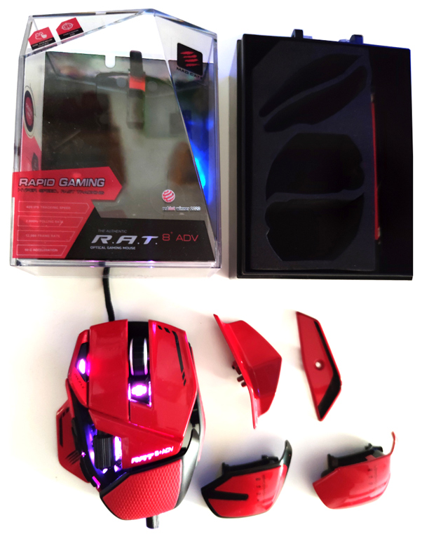 Mad Catz spart nicht beim Lieferumfang.