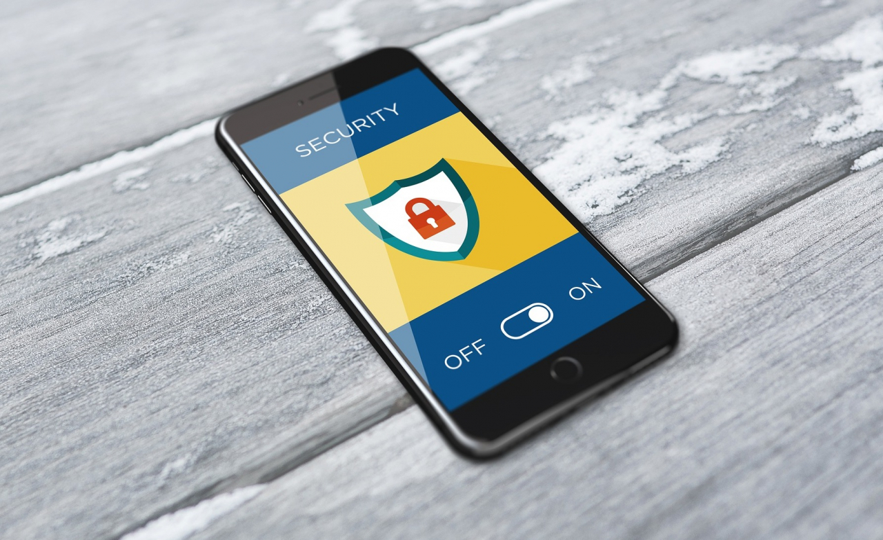 Auch auf mobilen Endgeräten wie Smartphones sollte man für ausreichenden Schutz sorgen