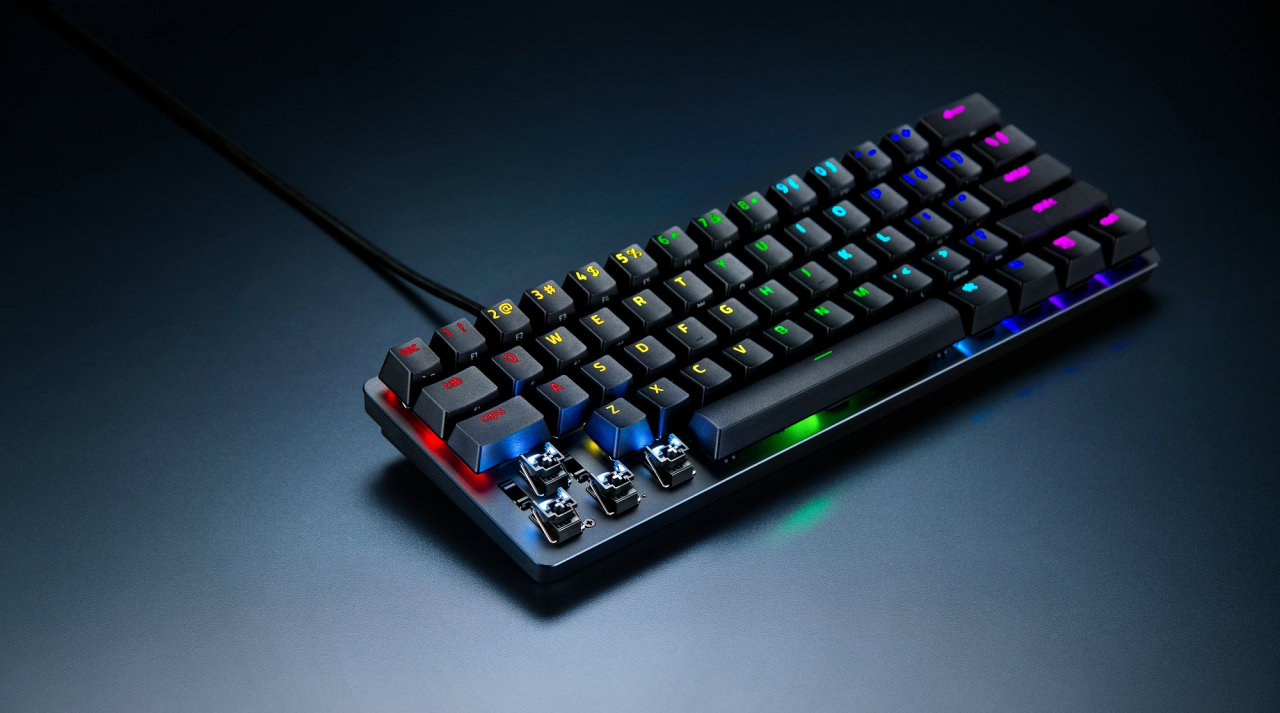 Razer führt analoge optische Switches in kompakte Tastaturen ein